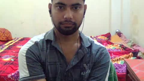 Snapshot of birbikrom104 chatting on 06/26/26, 04:50 birbikrom104 online show from 06/26/26, 04:50