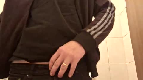 bisexdadd online show from 12/05/25, 03:59