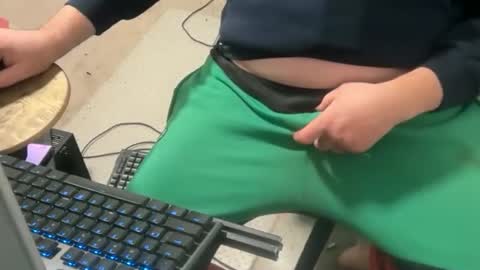 bisexqldniteowl online show from 05/28/26, 11:57