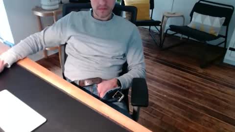 Snapshot of bisexy_man chatting on 03/04/26, 03:40 bisexy_man online show from 03/04/26, 03:40