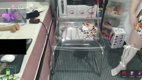 Snapshot of bisexyeliz35 chatting on 11/06/25, 09:26 bisex woman online show from 11/06/25, 09:26