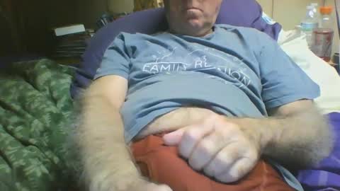 Snapshot of bisoutherner chatting on 03/06/25, 05:35 bisoutherner online show from 03/06/25, 05:35