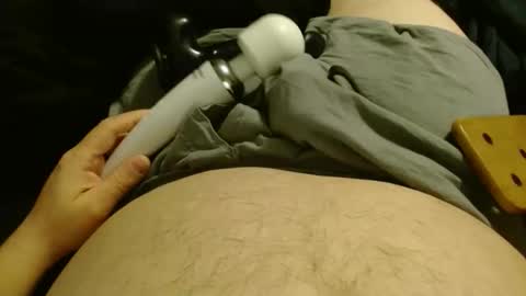 Snapshot of bitchslaveboy123 chatting on 01/18/26, 04:11 slaveboy online show from 01/18/26, 04:11