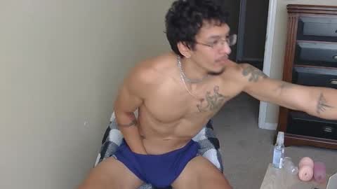 Snapshot of bitix00 chatting on 10/15/25, 03:34 bitix00 online show from 10/15/25, 03:34