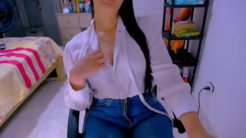 bittermomxxx online show from 05/01/26, 12:37
