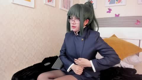Snapshot of bj_olivine chatting on 04/16/26, 07:58 Bj Olivine online show from 04/16/26, 07:58