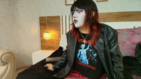 Snapshot of bj_olivine chatting on 04/24/26, 08:33 Bj Olivine online show from 04/24/26, 08:33