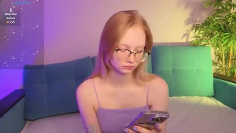 Julia online show from 11/08/25, 02:45