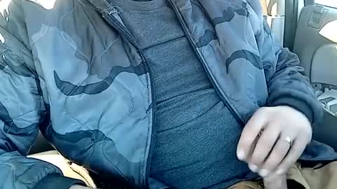 Snapshot of bjvibez chatting on 01/15/25, 04:43 Brock Jess Thunderlink online show from 01/15/25, 04:43