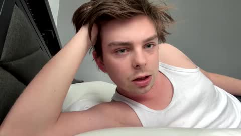 Snapshot of bkennedy829 chatting on 02/12/26, 04:35 bkennedy829 online show from 02/12/26, 04:35