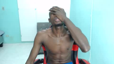 maquina online show from 12/21/25, 02:08