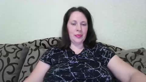 Snapshot of black__bird chatting on 02/11/25, 12:17 naughtyKate online show from 02/11/25, 12:17