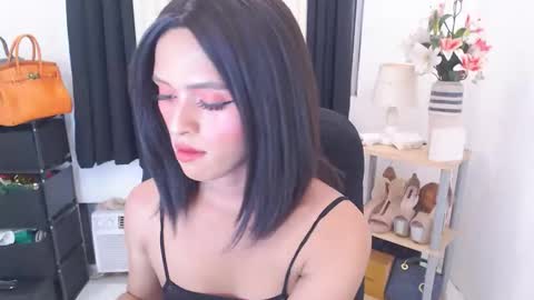 black_bag69 online show from 05/16/26, 11:09