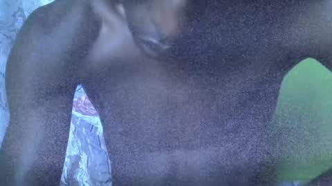 Snapshot of black_berry22 chatting on 07/09/26, 02:43 black_berry22 online show from 07/09/26, 02:43