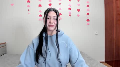 Snapshot of black_berry_bla_ck chatting on 02/24/25, 03:42 black_berry_bla_ck online show from 02/24/25, 03:42