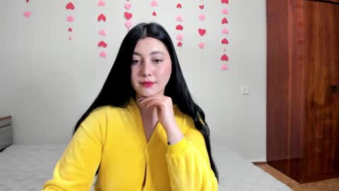 Snapshot of black_berry_bla_ck chatting on 02/26/25, 12:25 black_berry_bla_ck online show from 02/26/25, 12:25