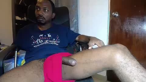 Snapshot of black_diamond_t chatting on 01/20/25, 11:32 Black Diamond online show from 01/20/25, 11:32