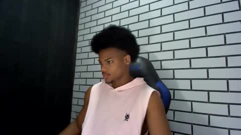 tu morenito online show from 11/23/25, 03:56