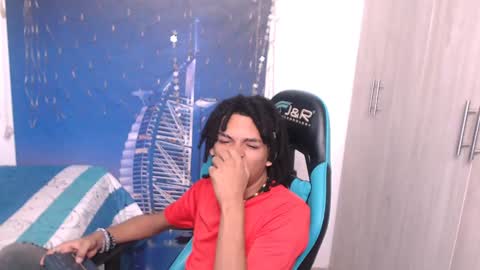 Black online show from 12/27/24, 11:39