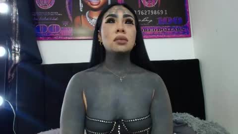 karenth soto online show from 05/25/26, 10:05