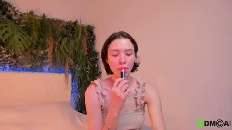 Jenny online show from 01/14/25, 01:28