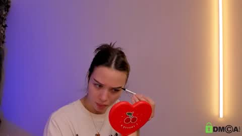 Jenny online show from 10/14/25, 09:43