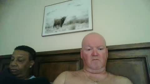 Snapshot of black_n_white4 chatting on 01/06/25, 11:42 black_n_white4 online show from 01/06/25, 11:42