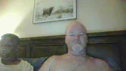 Snapshot of black_n_white4 chatting on 02/04/25, 10:32 black_n_white4 online show from 02/04/25, 10:32