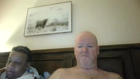 Snapshot of black_n_white4 chatting on 08/08/26, 10:23 black_n_white4 online show from 08/08/26, 10:23