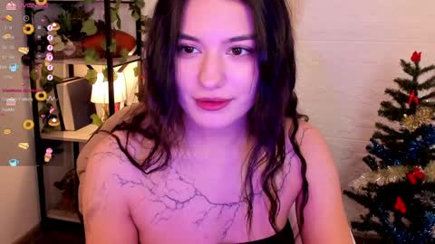 Snapshot of black_pant3r chatting on 12/08/24, 02:39 Mon Mon online show from 12/08/24, 02:39