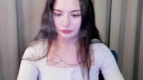 Snapshot of black_pant3r chatting on 12/19/24, 02:45 Mon Mon online show from 12/19/24, 02:45
