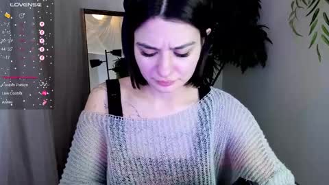 Snapshot of black_pant3r chatting on 02/21/25, 02:39 Mon Mon online show from 02/21/25, 02:39