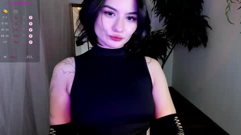Snapshot of black_pant3r chatting on 02/21/25, 06:29 Mon Mon online show from 02/21/25, 06:29