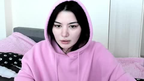 Mon Mon online show from 04/15/26, 03:13