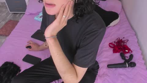 Snapshot of black_rose02 chatting on 03/30/26, 11:22 B L A C K R O S E online show from 03/30/26, 11:22