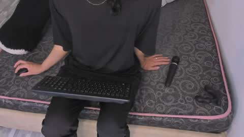 Snapshot of black_rose02 chatting on 04/09/26, 11:37 B L A C K R O S E online show from 04/09/26, 11:37