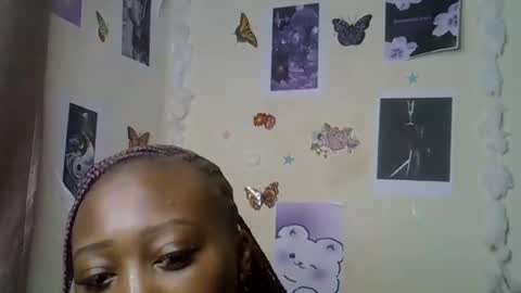 Snapshot of black_rosey chatting on 02/02/26, 12:37 veraa online show from 02/02/26, 12:37