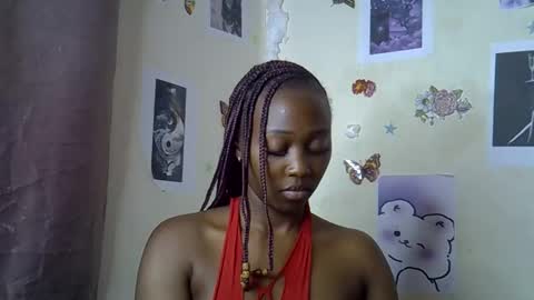 Snapshot of black_rosey chatting on 02/10/26, 04:33 veraa online show from 02/10/26, 04:33