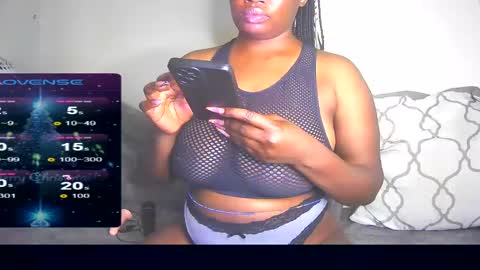 black_sexyfish online show from 01/24/25, 04:16