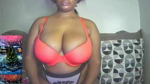 black_sexyfish online show from 02/22/25, 11:03