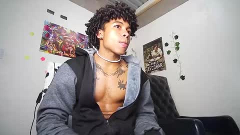 black_tentationx online show from 02/19/25, 08:12