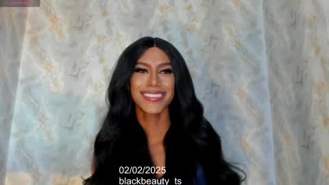 Nina online show from 02/02/25, 08:19