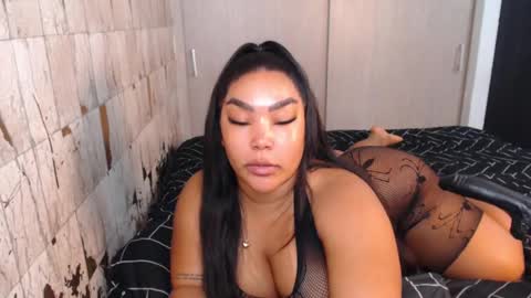 Snapshot of blackchiina chatting on 02/07/25, 01:25 Blackchiina online show from 02/07/25, 01:25