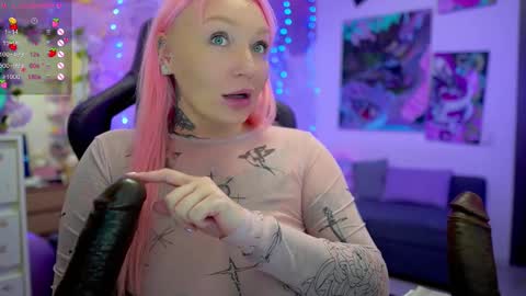 Snapshot of blackedbarbie chatting on 02/23/25, 06:56 Alice online show from 02/23/25, 06:56