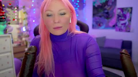 Snapshot of blackedbarbie chatting on 02/24/25, 12:59 Alice online show from 02/24/25, 12:59