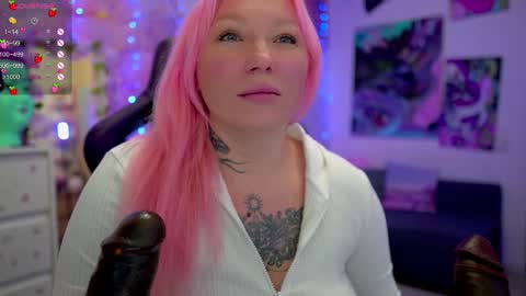 Snapshot of blackedbarbie chatting on 03/03/25, 06:55 Alice online show from 03/03/25, 06:55