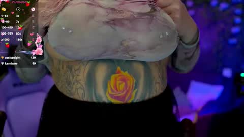 Snapshot of blackedbarbie chatting on 10/03/25, 01:08 Alice online show from 10/03/25, 01:08