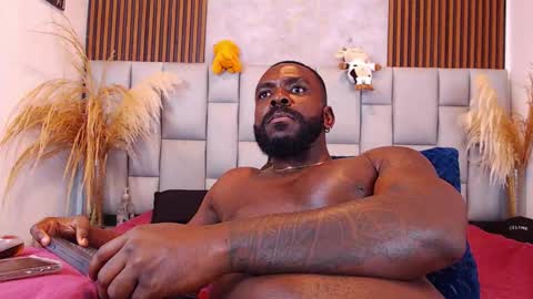 Snapshot of blackemperador chatting on 11/06/25, 12:11 Black Emperador online show from 11/06/25, 12:11