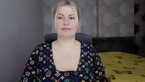 blackeyes11 online show from 12/15/25, 01:21