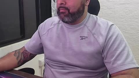 Snapshot of blackfirebird chatting on 10/17/25, 12:14 blackfirebird online show from 10/17/25, 12:14